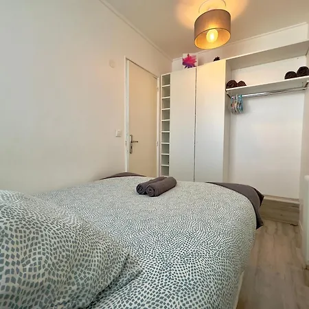 Apartment L'alexandra By Scls Locations